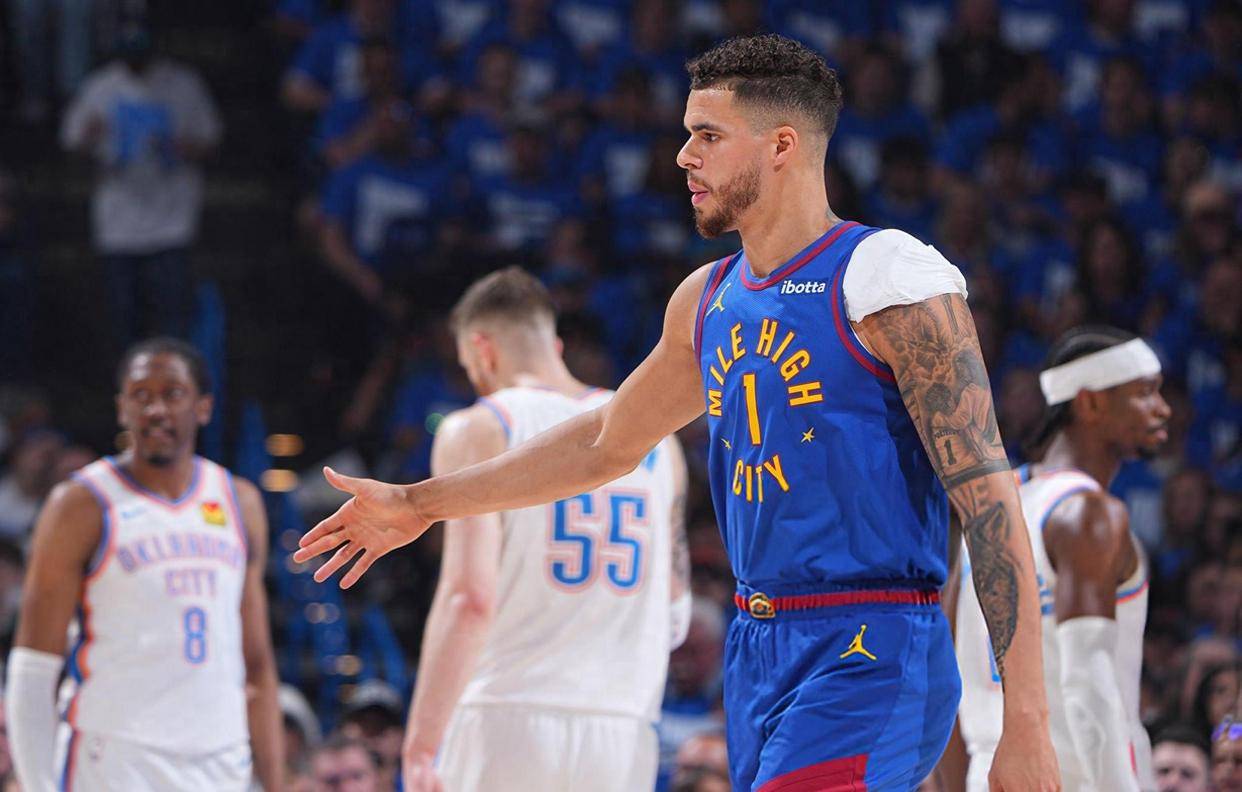 荷甲冲刺阶段再迎强敌；金州勇士篮板制胜；主帅态度：质疑声仍在；赛程密集仍需轮换的简单介绍